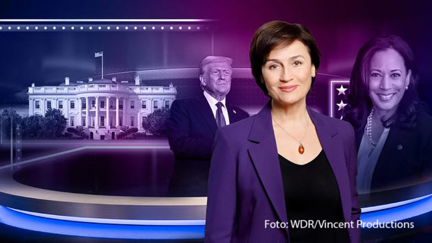 Die Wähler in den USA entscheiden am 5. November, ob Kamala Harris oder Donald Trump ins Weiße Haus einzieht. Im Ersten begleitet Sandra Maischberger die Wahlnacht ab 22:50 Uhr mit prominenten Gästen. Ab 1:00 Uhr übernehmen die Moderatoren Sven Lorig und Anna Planken. (Foto: WDR/Vincent Productions)