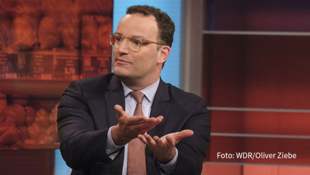 Für Oppositionspolitiker ist die Job-Description ziemlich klar: Sie müssen gegen die Regierung opponieren. Zum Beispiel in Talkshows. Der stellvertretende CDU-Chef Jens Spahn am 14. März bei „Maischberger“. Dort trifft er auf die Grünen-Vorsitzende Ricarda Lang. (Foto: WDR/Oliver Ziebe)