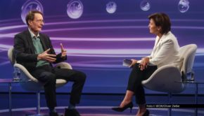 In der neuesten Ausgabe ihrer ARD-Talkshow begrüßt Sandra Maischberger diesmal u.a. Ex-Gesundheitsminister Karl Lauterbach, die Wirtschaftsweise Monika Schnitzer und „Die Zeit“-Chefredakteur Giovanni di Lorenzo. Es geht um Rente in Deutschland und Frieden in der Ukraine. Foto © WDR/Oliver Ziebe