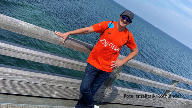 Matze Knop wollte Meer: Und dieser Wunsch wurde erfüllt. Die kleine Sommertour des Entertainers an Nord- und Ostsee war restlos ausverkauft. Nach dem Finale in Wyk auf Föhr geht’s Ende September auf dem Festland weiter. Dann läuft wieder die „Mut zur Lücke“-Tour. (Foto: smalltalk/Rothländer)