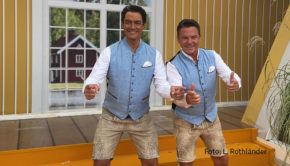 Matze Knop überraschte „Immer wieder sonntags“-Gastgeber Stefan Mross beim gestrigen Staffelfinale. Als Doppelgänger sorgte der Comedian und Parodist für einen gelungenen Saisonabschluss. Die Show verbuchte einen stattlichen Marktanteil von 16,4 Prozent. (Foto: Lisa Rothländer)