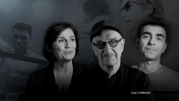 In Zusammenarbeit mit dem Haus des Dokumentarfilms hat der SWR die 13-teilige Reihe „Mein liebster Dokumentarfilm“ produziert, die jetzt in der ARD-Mediathek zur Verfügung steht. Zu Wort kommen prominente Filmschaffende wie Sandra Maischberger, Wim Wenders und Fatih Akin. Foto © SWR/HDF