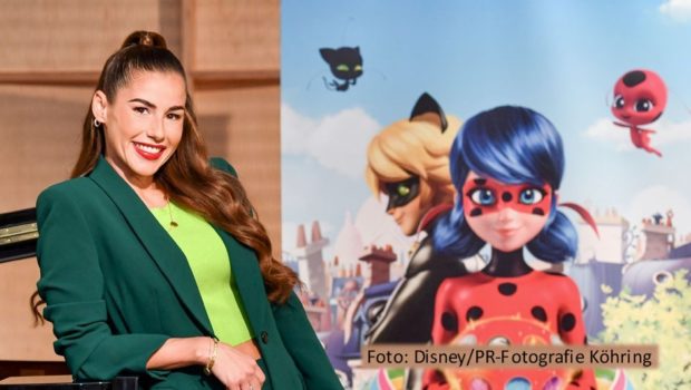 Am Wochenende steht im Disney Channel alles im Zeichen der Kinderserie „Miraculous“. Den gesamten Samstag über gibt‘s neben ausgewählten Folgen auch die deutsche TV-Premiere des gleichnamigen Kinofilms sowie exklusive Einblicke in dessen Entstehungsgeschichte. Ihre deutschen Gesangsstimmen verdanken die Hauptfiguren Sarah Engels und Mike Singer. (Foto: Disney/PR-Fotografie Köhring)