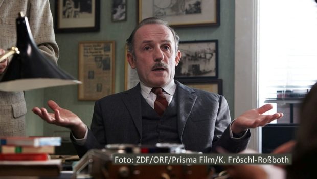 Die Gerichtsverhandlung gegen den als „Schlächter von Vilnius“ berüchtigten Österreicher Franz Murer zeichnet der Spielfilm „Murer – Anatomie eines Prozesses“ nach, den 3sat am 17. November erstmals im deutschen TV ausstrahlt. Karl Markovics spielt darin den „Nazijäger“ Simon Wiesenthal. (Foto:ZDF/ORF/Prisma Film/Katharina Froeschl-Rossboth)