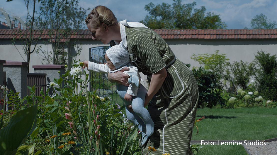 Bei der 96. Oscar-Verleihung dominierte das Historiendrama „Oppenheimer“ mit sieben Trophäen, während der mit deutscher Besetzung entstandene britische Film „The Zone of Interest“ in den Kategorien „Bester internationaler Film“ und „Bester Ton“ gewann. Die Highlights der Gala präsentiert Moderator Steven Gätjen am 11. März bei ProSieben. (Foto: Leonine Studios)