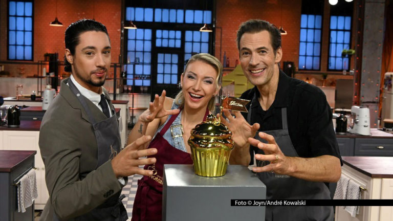 (v.l.n.r.) René Casselly; Anna-Carina Woitschack; Alexander Mazza