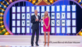 Am gestrigen 26. Januar lief bei RTLzwei die erste Ausgabe des „Glücksrad“-Revivals mit Moderatorin Sonya Kraus und Entertainer Thomas Hermanns. Das Comeback des Kult-Formats erfreute sich dabei hervorragender Quoten in der werberelevanten Zielgruppe. (Foto: RTLzwei/Bernd-Michael Maurer)