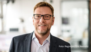 Regiocast-Geschäftsführer Rainer Poelmann sieht für die Audio-Branche eine steigende Nachfrage im Bereich Cloud-Technologien. Auch vor diesem Hintergrund arbeiten er und RTL Radio Deutschland-Chef Stephan Schmitter an einem Joint Venture. (Foto: Regiocast/Eric Kemnitz)