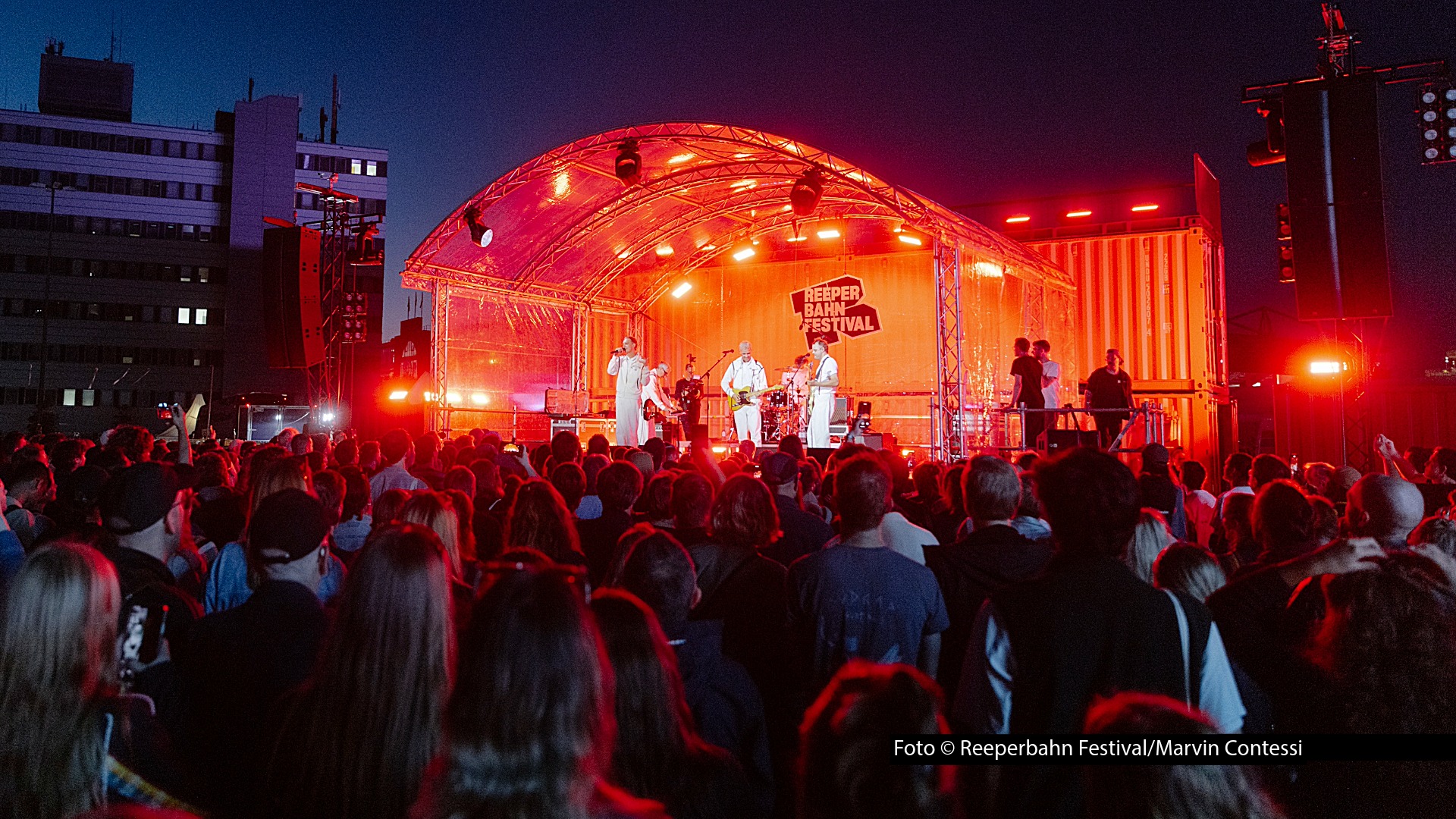 HP_Reeperbahn Festival 2025_Atmo Kraftklub_Foto Reeperbahn Festival_Marvin Contessi