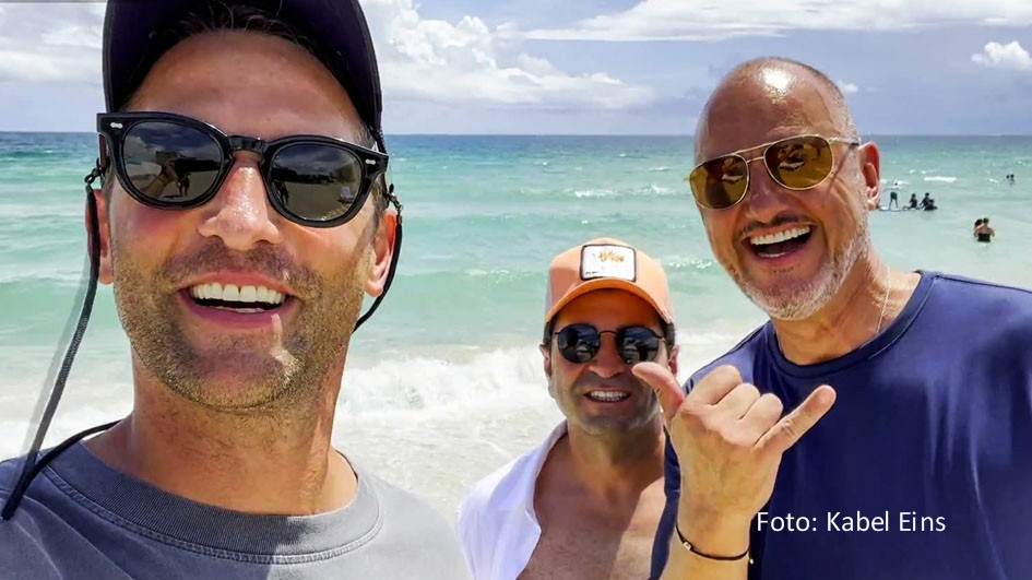 Die letzte Etappe von „Roadtrip Amerika“ führt die Spitzenköche Alexander Kumptner, Ali Güngörmüs und Frank Rosin nach Florida. (Foto: Kabel Eins)