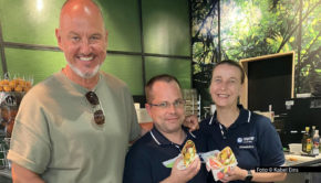Am 12. Juni zeigt Kabel Eins eine weitere Folge der Doku-Soap „Rosins Restaurants“. Sternekoch Frank Rosin und sein Team absolvieren einen Coaching-Einsatz im hessischen Eiterfeld. Dort stecken Christoph und Alexandra mit ihrem „Zentgrafs Imbiss“ in Schwierigkeiten. Foto © Kabel Eins