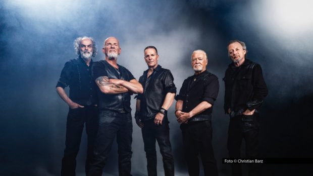 Am 22. November zeigt das ZDF eine neue Ausgabe der „Giovanni Zarrella Show“. Unter dem Motto „Wir sagen Dankeschön“ begrüßt Gastgeber Giovanni Zarrella diesmal u.a. die Band Santiano, Sängerin Beatrice Egli und das Magier-Duo Ehrlich Brothers. Foto © Christian Barz