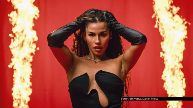 Sängerin Sarah Engels veröffentlicht heute ihren Song „Fire“, mit dem sie um das Ticket für den Eurovision Song Contest ins Rennen geht. Das „Deutsche Finale“ findet am 28. Februar statt und entscheidet darüber, wer Deutschland beim ESC in Wien vertritt. Universal/Daniel Priess