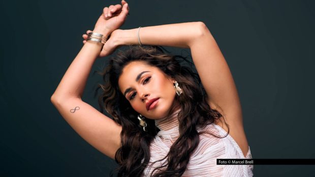 Sarah Engels meldet sich am heutigen 22. August mit ihrem Doppelalbum „Strong Girls Club“ zurück, auf dem sie erstmal deutsche und englische Songs vereint. Schon am Samstag präsentiert sie ihre aktuelle Single „Gimmer! Gimme! Gimme!“ live in der „Giovanni Zarrella Show“. Foto © Marcel Brell