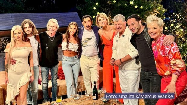 Die erste Ausgabe der Show „Sing meinen Schlager“ zeigt Vox am 20. Oktober. Moderatorin Inka Bause begrüßt dazu u.a. Marie Reim, Julian Reim, Sarah Engels, Eko Fresh, Anna-Maria Zimmermann, Semino Rossi und Bülent Ceylan. Sie alle singen Songs von Matthias Reim.