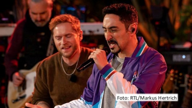 Musik von Eko Fresh steht am 28. Mai im Vordergrund bei der Vox-Show „Sing meinen Song – Das Tauschkonzert“. Die Runde mit u.a. Gastgeber Johannes Oerding sowie Tim Bendzko, Emilio, Joy Denalane und Eva Briegel nimmt sich ausgewählte Songs des Rappers vor. (Foto-RTL_Markus-Hertrich)