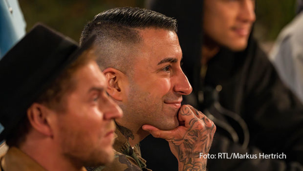 „Sing meinen Song – Das Tauschkonzert“ geht am 7. Mai in die dritte Runde und stellt die Düsseldorfer Punkrockband Broilers bzw. deren Frontmann Sammy Amara in den Mittelpunkt. Musiker-Kollegen wie Tim Bendzko, Eko Fresh und Joy Denalane präsentieren ihre Neuinterpretation von Broilers-Songs. (Foto: RTL/Markus Hertrich)