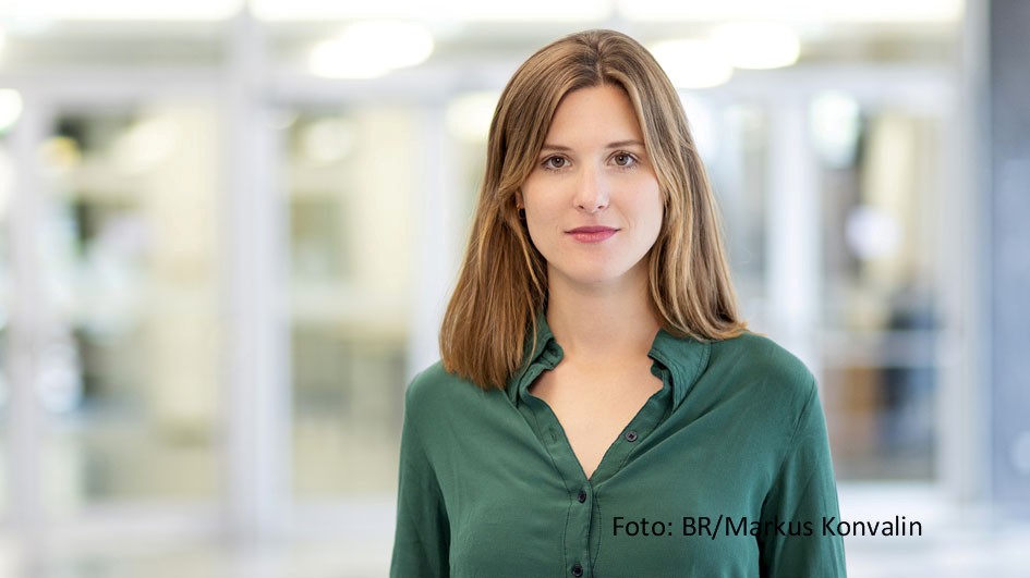 Die neueste Ausgabe von „Maischberger“ ist am 8. Oktober im Ersten zu sehen. Zu Gast ist die mit dem Deutschen Fernsehpreis ausgezeichnete ARD-Korrespondentin Sophie von Tann, die über den Terrorangriff der Hamas auf Israel vor genau einem Jahr spricht. (Foto: BR_Markus-Konvalin)