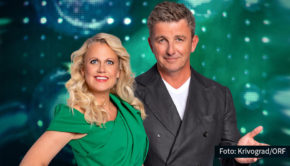 Bereits zum zweiten Mal moderiert „Bergdoktor“ Hans Sigl am 17. September zusammen mit Barbara Schöneberger die große „Starnacht“. Dieses Mal geht es nach Niederösterreich in die Wachau. Zu den musikalischen Gästen zählen u.a. Roland Kaiser, Andreas Gabalier und DJ Ötzi. (Foto: Krivograd/ORF)