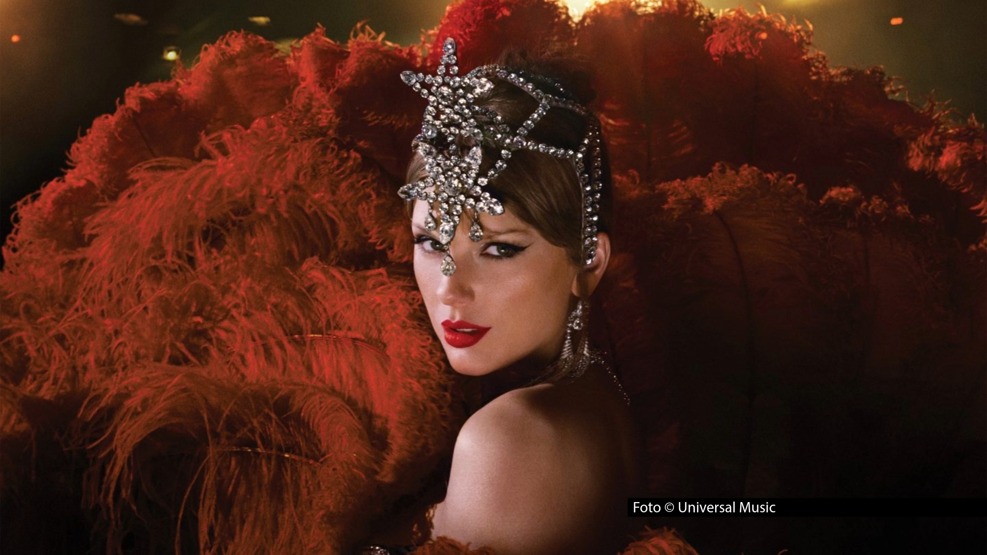 Die offiziellen Deutschen Musik-Jahrescharts sind da. Mit ihrem neuen Album The Life of a Showgirl hat es die US-amerikanische Popsängerin Taylor Swift auch in diesem Jahr erneut an die Spitze der Albumcharts geschafft. Foto: Universal Music
