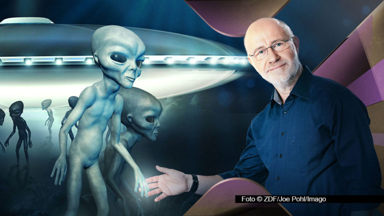 Im ZDF gibt’s am 4. November eine neue Ausgabe der Reihe „Terra X“. Darin zeigt der Astrophysiker Harald Lesch, was hinter den zunehmenden UFO-Sichtungen auch in Deutschland steckt. Und er nimmt Lebewesen in den Blick, die möglicherweise in einiger Entfernung von uns beheimatet sind. Foto © ZDF/Joe Pohl/Imago