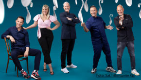 Herrschaftszeiten zur Halbzeit: Bei „The Taste“ erwartet Gastjuror Alexander Huber heute Abend bajuwarische Spezialitäten. Die Teams von Alexander Herrmann, Frank Rosin, Alexander Kumptner und Tim Raue haben wieder alle Löffel voll zu tun. (Foto: Sat.1/Benjamin Kis)