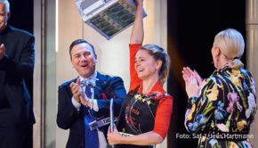 Gestern Abend zeigte Sat.1 um 20:15 Uhr das „The Taste“-Finale der 9. Staffel. Der Sieg und damit das Preisgeld in Höhe von 50.000 Euro und eine eigenes Kochbuch ging an die 22-jährige Paula aus dem Team von Zwei-Sterne-Koch Tim Raue. (Foto: Sat.1/Jens Hartmann)