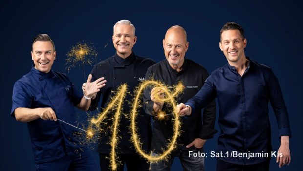 Am heutigen 21. September startet die zehnte Staffel des beliebten Kochwettbewerbs „The Taste“ in Sat.1. Wie bereits in den vergangenen beiden Jahren kämpfen die Spitzenköche Tim Raue, Alexander Herrmann, Frank Rosin und Alexander Kumptner als Coaches um den Sieg ihrer Schützlinge. (Foto: Sat.1/Benjamin Kis)