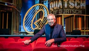 Entertainer Thomas Hermanns verabschiedet sich nach 30 Jahren „Quatsch Comedy Club“ von der Rolle als Moderator. ProSieben spendiert ihm aus diesem Anlass eine große Abschiedsshow, die am 29. Dezember ausgestrahlt wird. Mit dabei sind u.a. Oliver Pocher, Lisa Feller und Atze Schröder. (Foto: ProSieben/Claudius Pflug)