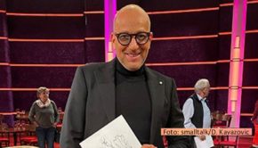 Am 3. März zeigt das MDR Fernsehen eine neue Ausgabe der Talkshow „Riverboat“. Kim Fisher und Wolfgang Lippert begrüßen um 22:00 Uhr im Leipziger Studio u.a. Modedesigner Thomas Rath, Musiker Adel Tawil und Schlagersängerin Peggy March. (Foto: smalltalk/D. Kavazovic)