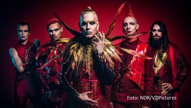 Nachdem Lord of the Lost zu Jahresbeginn der Sprung auf Platz 1 der Albumcharts gelang, nimmt die Hamburger Band nun Kurs auf den Eurovision Song Contest. Sie ist einer von neun Musik-Acts, die am 3. März beim deutschen Vorentscheid „Unser Lied für Liverpool“ antreten. (Foto: NDR/VDPictures)