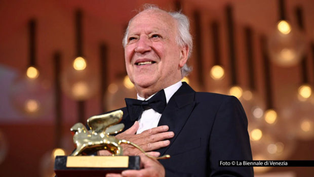 Am 27. August sind Internationalen Filmfestspiele von Venedig u.a. mit der Verleihung eines Ehrenpreises an den deutschen Regie-Routinier Werner Herzog eröffnet worden. In den kommenden zehn Tagen konkurrieren 21 Filme im Hauptwettbewerb um den Goldenen Löwen. Foto © La Biennale di Venezia