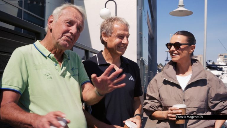 HP_Wontorras World Cup_Folge 2_Jörg, Jürgen Klinsmann, Laura_Foto MagentaTV