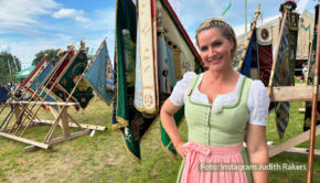 Zurzeit ist Judith Rakers wieder für die WDR-Reisereportage „Wunderschön“ unterwegs. Auf Instagram gewährt die Moderatorin Einblicke in die Dreharbeiten zur neuen Folge und lädt ihre Followerinnen und Follower dazu ein, mitzuraten, wohin ihre neueste Reise führt. (Foto: Instagram Judith Rakers)