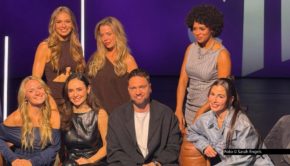 In dem Funk-Format „deep und deutlich“ sprach Sängerin Sarah Engels über die Folgen des Erfolgs in jungen Jahren, den Kampf mit Selbstzweifeln und ihre Vorfreude auf den Eurovision Song Contest. Zu sehen gibt’s ihr Interview ab sofort auf dem „deep und deutlich“-Youtube Kanal. Foto © Sarah Engels