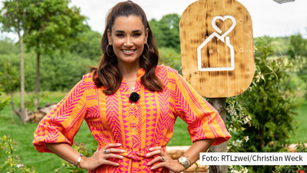 Bei RTLzwei geht‘s ab heute täglich um eine ungewöhnliche Chance für die Liebe. In der neuen Dating-Show „Let’s Love“ verbringen jeweils zwei, zuvor einander unbekannte Singles 24 Stunden in einer gemütlichen Hütte. Nach bis zu fünf Tagen wird entscheiden, ob es für die große Liebe reicht. (Foto: RTLzwei/Christian Weck)