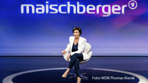 Am heutigen 10. Januar begrüßt Sandra Maischberger in ihrer ARD-Talkshow u.a. Berlins Regierende Bürgermeisterin Franziska Giffey. Thema sind selbstverständlich die Silvesterkrawalle in der Hauptstadt. Außerdem geht’s u.a. um die aktuelle Lage in der Ukraine. (Foto: WDR/Thomas Kierok)