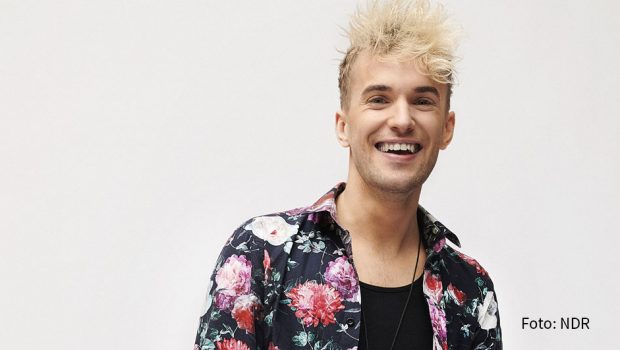 Nach der Zwangspause im vergangenen Jahr soll das Finale des Eurovision Song Contest 2021 nun am 22. Mai stattfinden. Den deutschen Beitrag liefert Jendrik, dessen Song mitsamt Musikvideo heute am frühen Abend offiziell Premiere im Ersten feiert. (Foto: NDR)