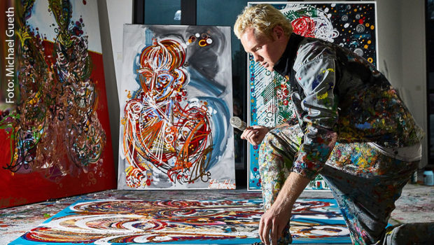 Morgen eröffnet in der renommierten Kunsthalle Messmer in Riegel am Kaiserstuhl die große Werkschau von Kunststar Leon Löwentraut. Es ist das erste Mal, dass der 22-jährige Düsseldorfer ein gesamtes Museum mit seinen Werken bespielt. (Foto: Michael Gueth)