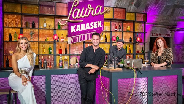 Das Thema „Angst“ steht am morgigen 3. Dezember bei „Laura Karasek – Zart am Limit“ auf ZDFneo im Mittelpunkt. Die Moderation begrüßt dazu Alexander Kumptner, Max Giermann und Silvi Carlsson als Talk-Gäste. (Foto: ZDF/Steffen Matthes)