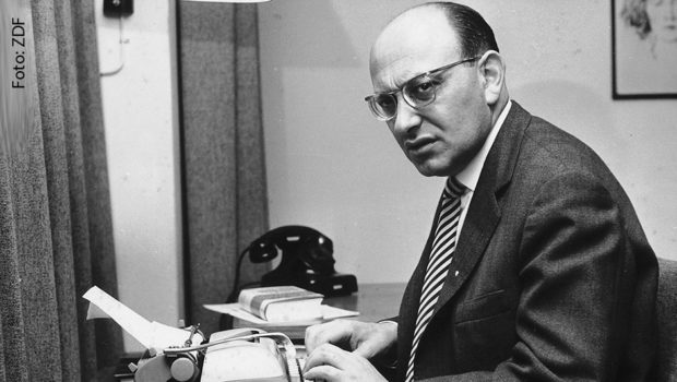 Für viele war er eine Art Terminator der Literaturkritik: der unvergessene Marcel Reich-Ranicki. ZDF und 3sat widmen ihm am Pfingstwochenende eine sehenswerte Charakterstudie von Lutz Hachmeister und Gert Scobel. (Foto: ZDF)