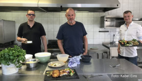 Zum vierten und vorerst letzten Mal heißt es morgen Abend „Rosins Restaurants – Jetzt erst recht!“ auf Kabel Eins. Zwei-Sterne-Koch Frank Rosin greift diesmal dem Team der „Kutzeburger Mühle“ in Cottbus unter die Arme. (Foto: Kabel Eins)