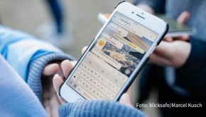 In aller Welt finden heute Aktionen zum Safer Internet Day statt, der in Deutschland von der Initiative klicksafe koordiniert wird. Thematisch im Vordergrund steht in diesem Jahr das Engagement für verlässliche Fakten im Netz. Mit dabei sind u.a. Malu Dreyer, Pinar Atalay und MrWissen2Go. (Foto: klicksafe/Marcel Kusch)