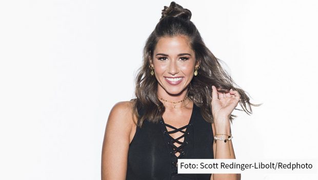 Vor gut einem Jahr feierte Sarah Lombardi ihr Schauspieldebüt im „Traumschiff“. Nun wartet die erste Hauptrolle auf die Entertainerin. Im Sommer steht sie für einen Sat.1-Spielfilm vor der Kamera. (Foto: Scott Redinger-Libolt/Redphoto)