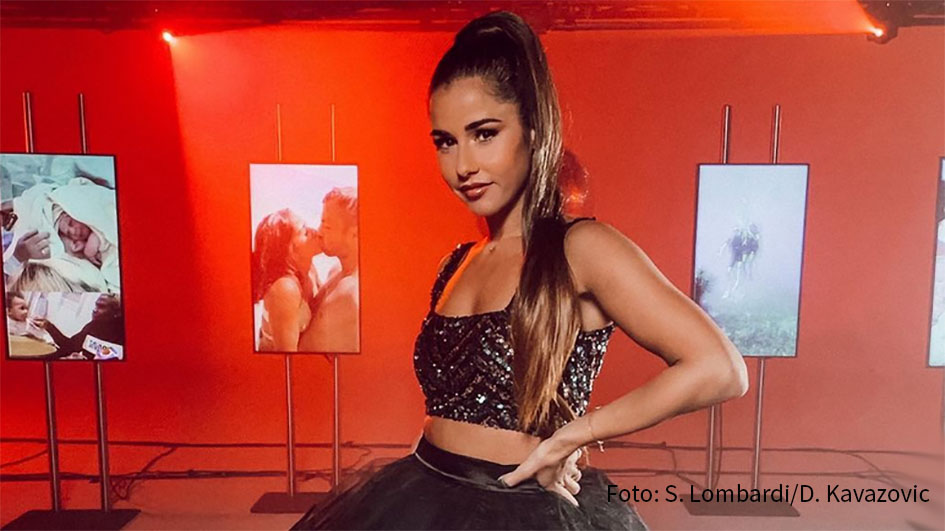 Am Wochenende stand Sängerin Sarah Lombardi in Berlin für zwei Musikvideos vor der Kamera. Die Heimreise nach Köln gestaltete sich jedoch auch für die Entertainerin ein wenig schwierig. (Foto: S. Lombardi/D. Kavazovic)