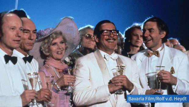 Mit „Schtonk!“ fing alles an. Die Mediensatire von Regisseur Helmut Dietl war 1991 der erste Film, der von der Film- und Medienstiftung NRW gefördert wurde. Am morgigen 27. Februar wird die regionale Filmfördergesellschaft in Düsseldorf 30 Jahre alt. (Foto: EuroVideo Bavaria Film/Rolf von der Heydt)