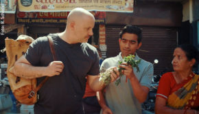 Emotional und humorvoll geht’s zu, wenn der Schweizer TV-Koch René Schudel seine aktuellsten kulinarische Geschichten erzählt. Für die neuen Folgen seiner Reihe „Schudel’s Food Stories“, die ab morgen auf ProSieben Schweiz zu sehen sind, war er u.a. im indischen Udaipur unterwegs. (Foto: R. Schudel)