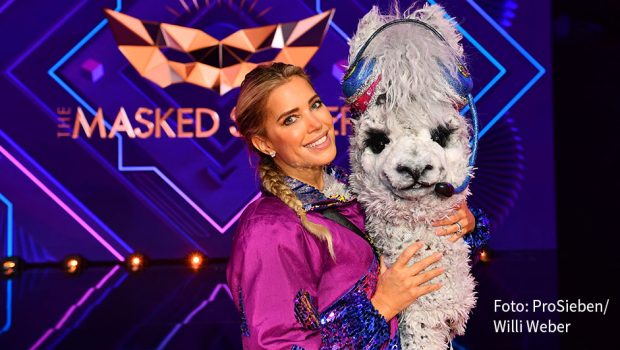 Unter der Maske des „Alpaka“ verbarg sich Sylvie Meis. In der dritten Show der dritten Staffel von „The Masked Singer“ wurde gestern die wahre Identität des modebewussten Andentiers enthüllt. (Foto: ProSieben/Willi Weber)