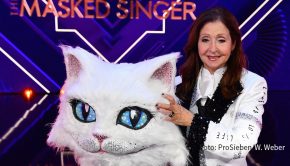 Die fünf Finalisten der ProSieben-Show „The Masked Singer“ stehen fest. Nicht mehr dabei ist Schlager-Ikone Vicky Leandros, die gestern Abend als „Katze“ enttarnt wurde. (Foto: ProSieben/Willi Weber)