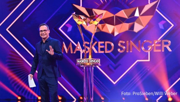 „Feiertage des Fernsehens“: Schon bald wird Moderator Matthias Opdenhövel wieder auf der „The Masked Singer“-Bühne stehen. ProSieben hat den 16. Februar als Starttermin für die vierte Staffel der Show angekündigt. Mit dabei sind Ruth Moschner und Rea Garvey als Stamm-Rateteam. (Foto: ProSieben/Willi Weber)